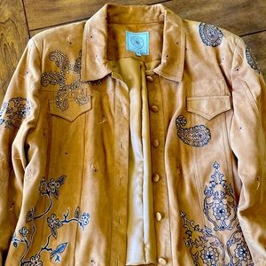 Ladies medium size 100% leather jacket